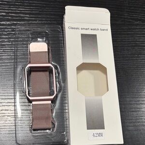 NWT Rose Gold Colored Smart Watch Band 42MM